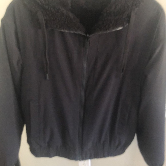 Lululemon Reversible Sherpa Bomber Jacket - Picture 5 of 6
